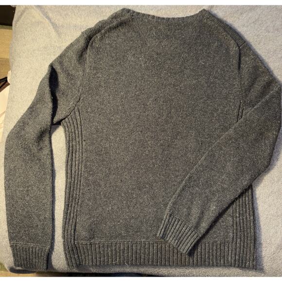 Vintage GAP No. 54023 Gray Crewneck Pullover Sweater Size Large - Picture 2 of 9